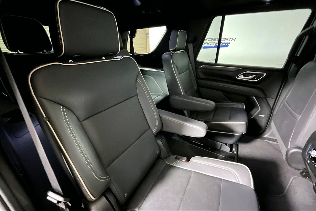 Used 2023 GMC Yukon SLT w/ SLT Premium Package RWD image 22