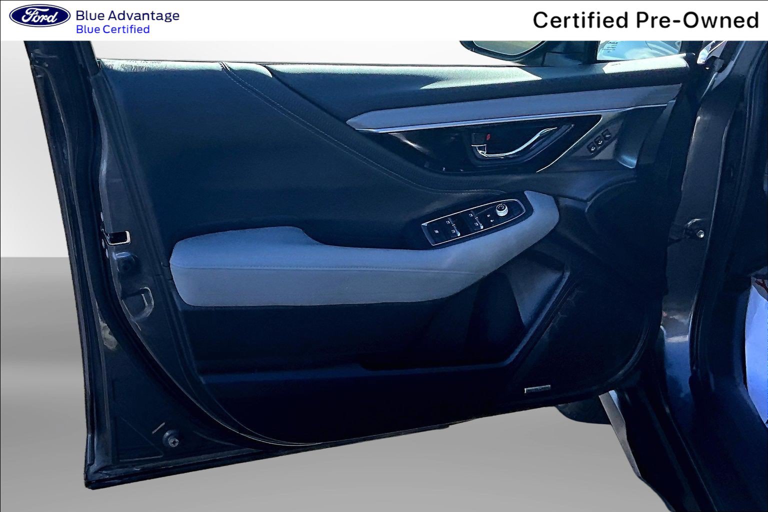 Used 2025 Subaru Outback Limited AWD/4WD image 25