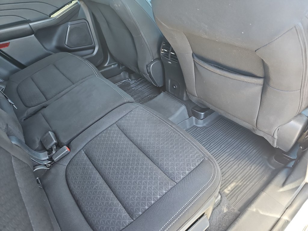 Certified 2024 Ford Escape Active w/ Cold Weather Package FWD image 11