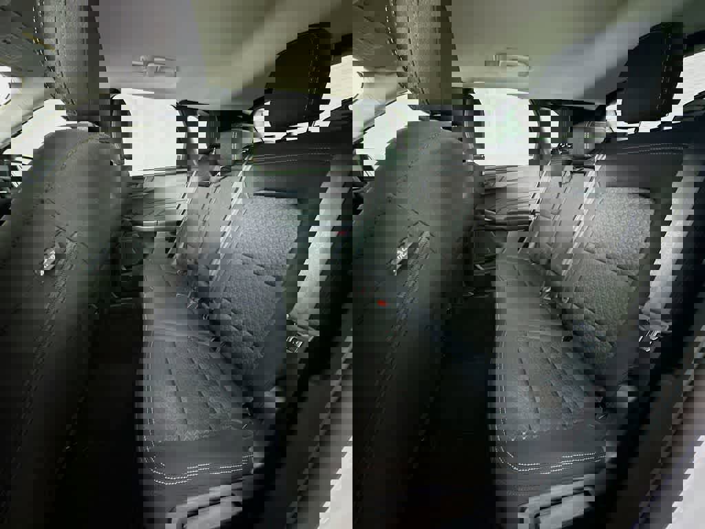 Certified 2025 Ford Escape Active w/ Tech Pack #1 image 17