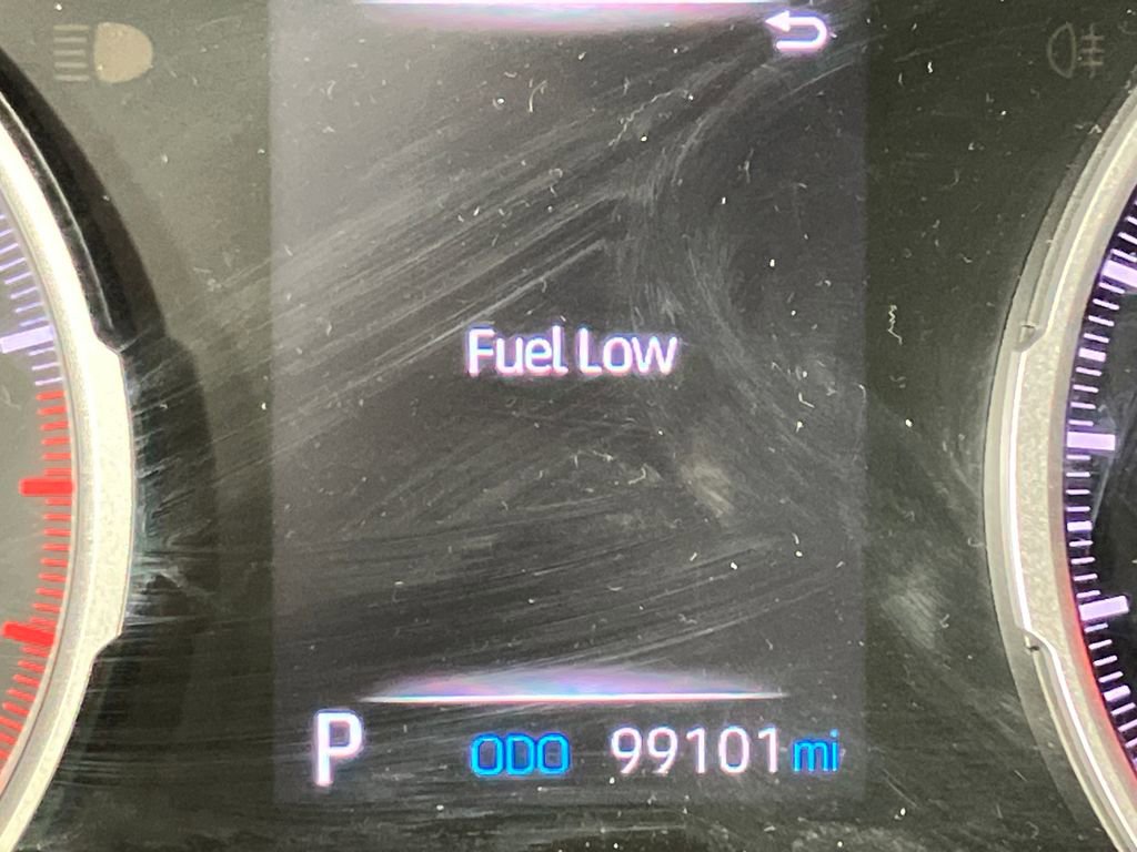 Used 2021 Toyota RAV4 XLE Premium image 20