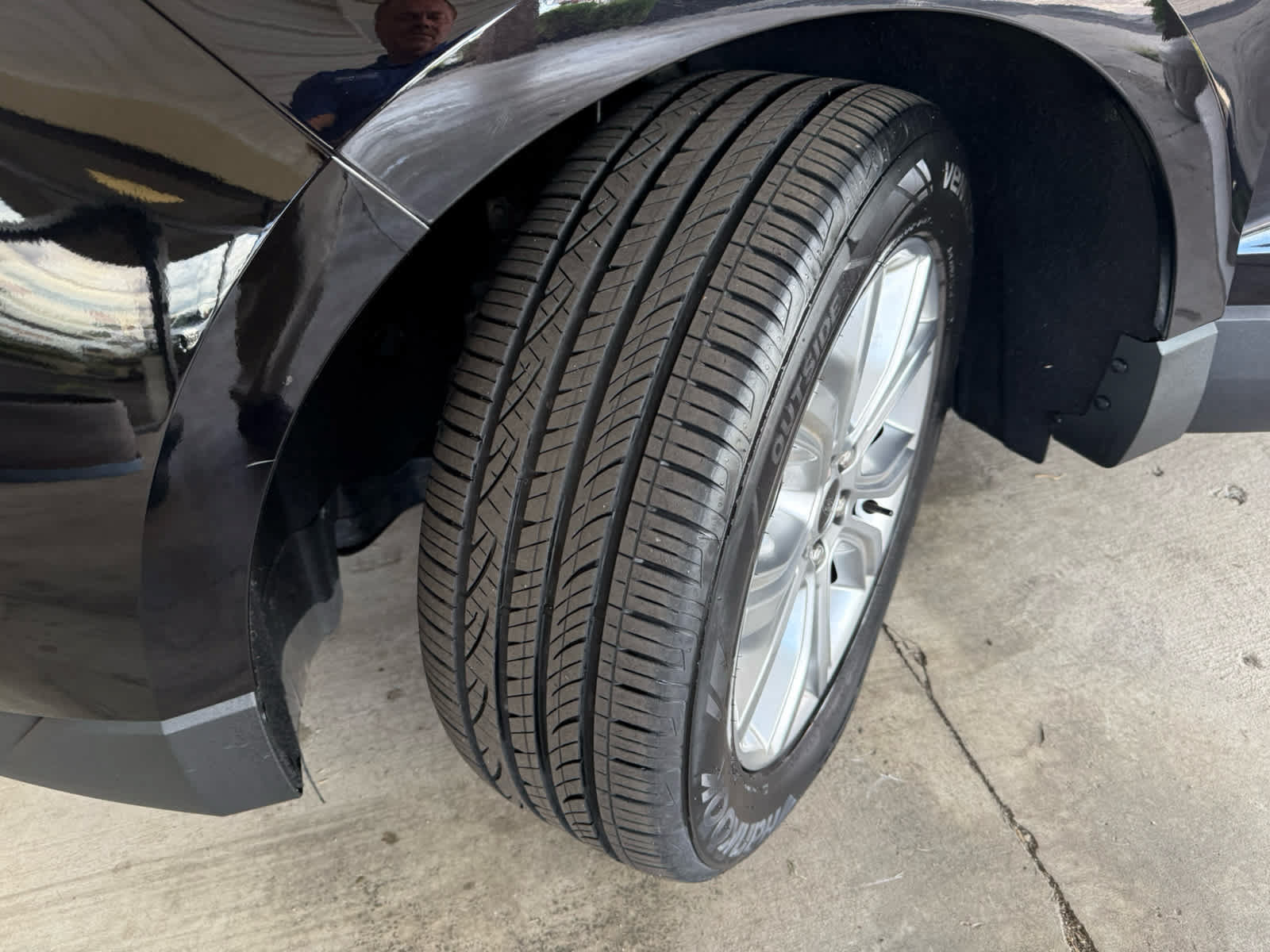 Certified 2024 Ford Edge Titanium AWD/4WD image 27