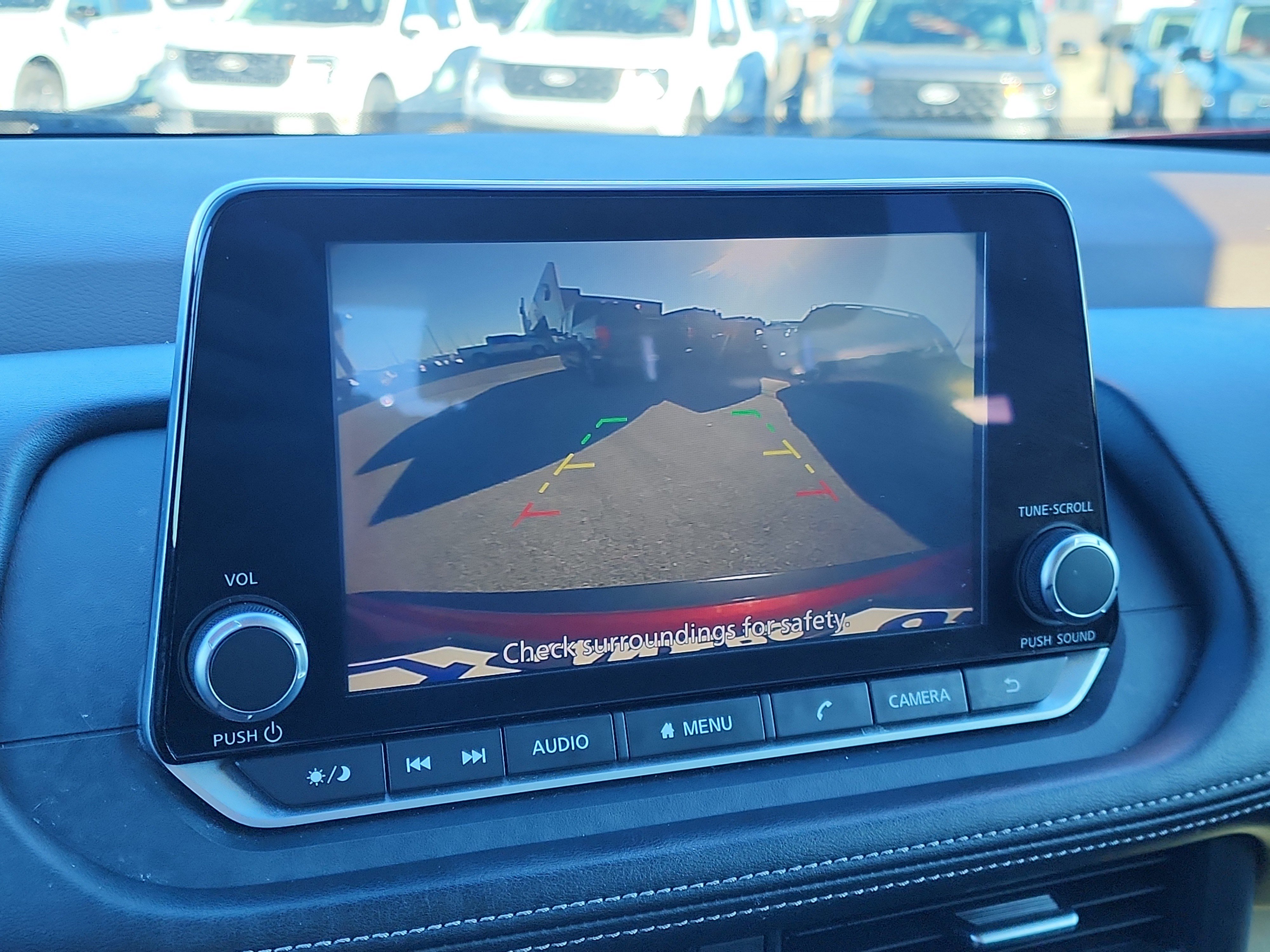 Used 2023 Nissan Rogue S image 24