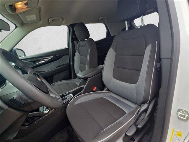 Used 2024 Chevrolet TrailBlazer LS FWD image 15