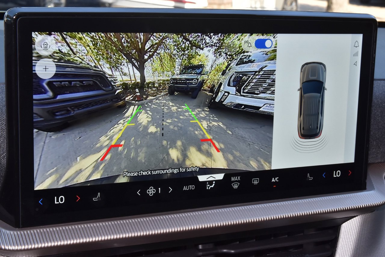 Certified 2026 Ford Explorer Active RWD image 29