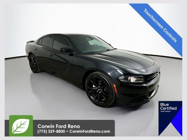 Used 2018 Dodge Charger SXT w/ Blacktop Package RWD image 1