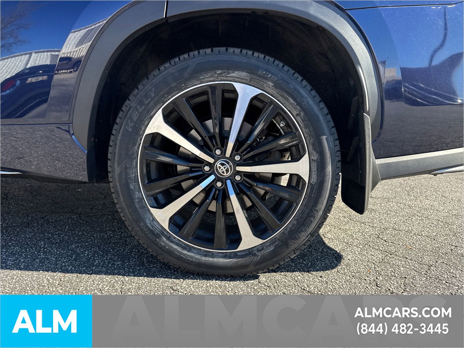 Used 2021 Toyota Highlander XSE image 23