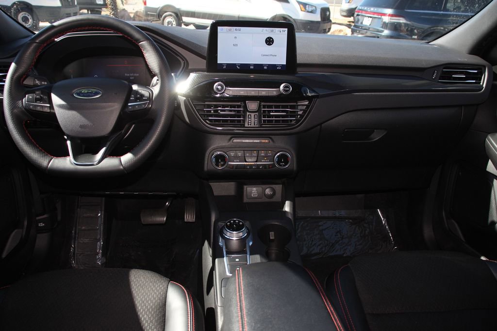 Certified 2025 Ford Escape ST-Line Select image 19