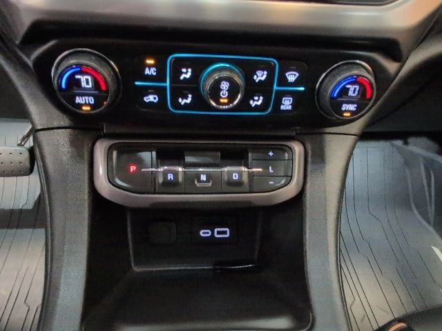 Used 2022 GMC Acadia AT4 image 28