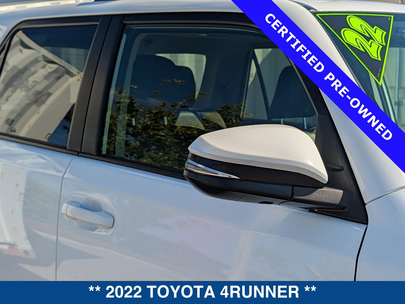 Used 2022 Toyota 4Runner SR5 Premium w/ Moonroof Package RWD image 11