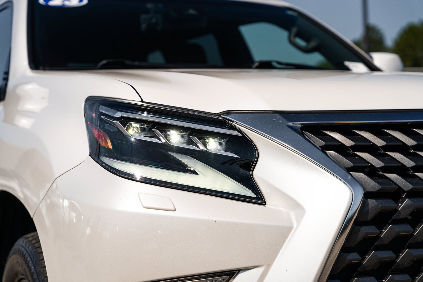 Used 2023 Lexus GX 460 Premium w/ Premium Package AWD/4WD image 10