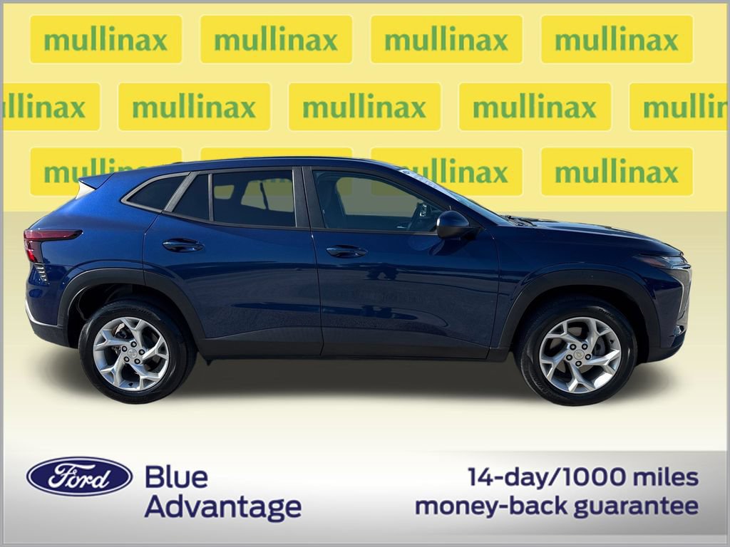 Used 2024 Chevrolet Trax LS w/ LS Convenience Package FWD video 2