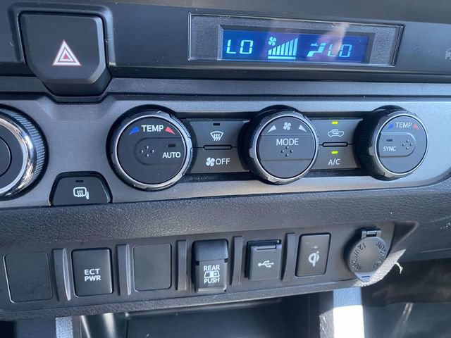 Used 2021 Toyota Tacoma TRD Off-Road AWD/4WD image 26
