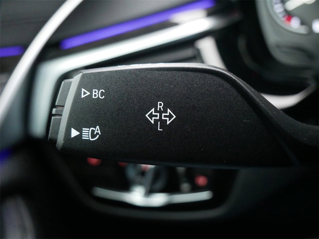 Used 2018 BMW 540i xDrive image 25