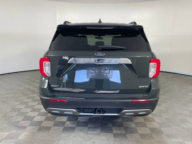 Certified 2023 Ford Explorer XLT w/ Equipment Group 202A AWD/4WD image 16