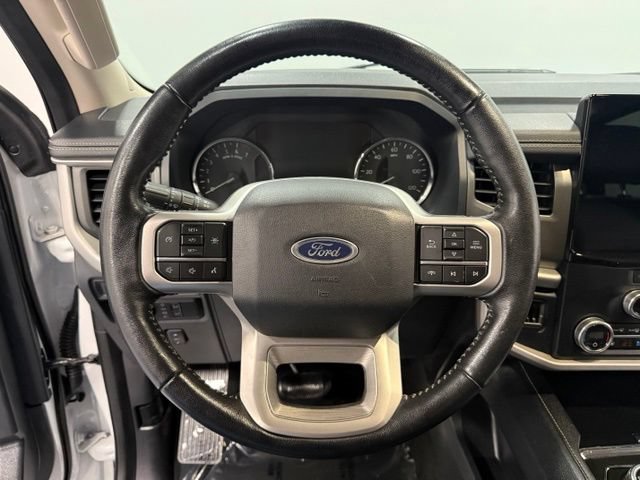 Certified 2024 Ford Expedition XLT RWD image 21