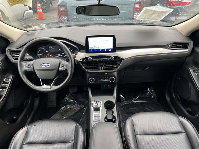 Certified 2020 Ford Escape SEL image 30