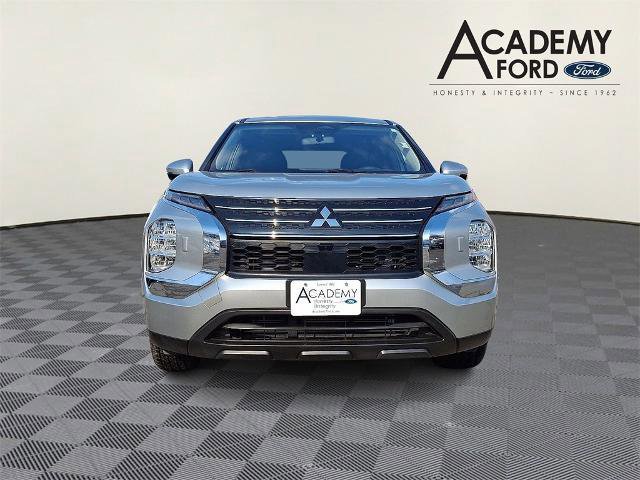 Used 2022 Mitsubishi Outlander ES image 7