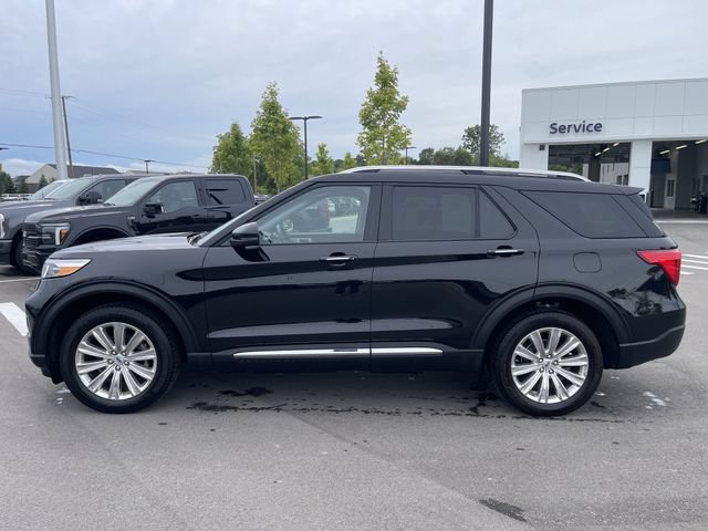 Certified 2023 Ford Explorer Limited w/ Equipment Group 301A AWD/4WD image 2
