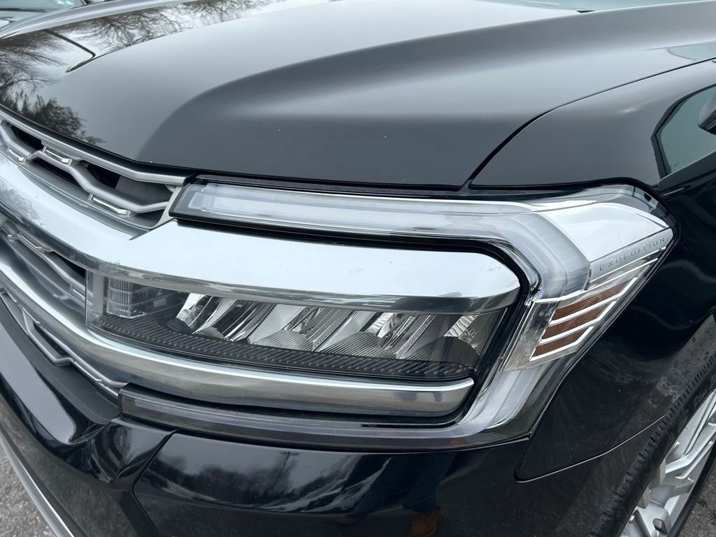Certified 2022 Ford Expedition Max Platinum image 35