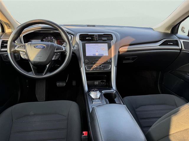Certified 2020 Ford Fusion SE FWD image 15