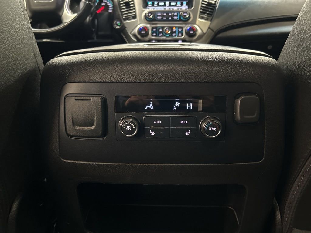 Used 2018 GMC Yukon SLT image 25