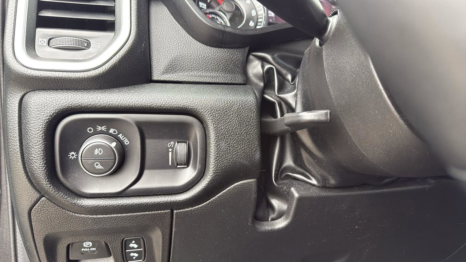 Used 2022 RAM 1500 Lone Star image 16