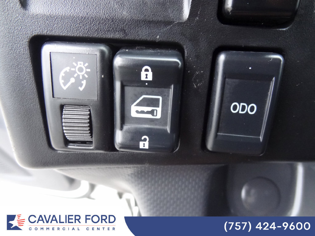 Used 2024 Isuzu NQR RWD image 8