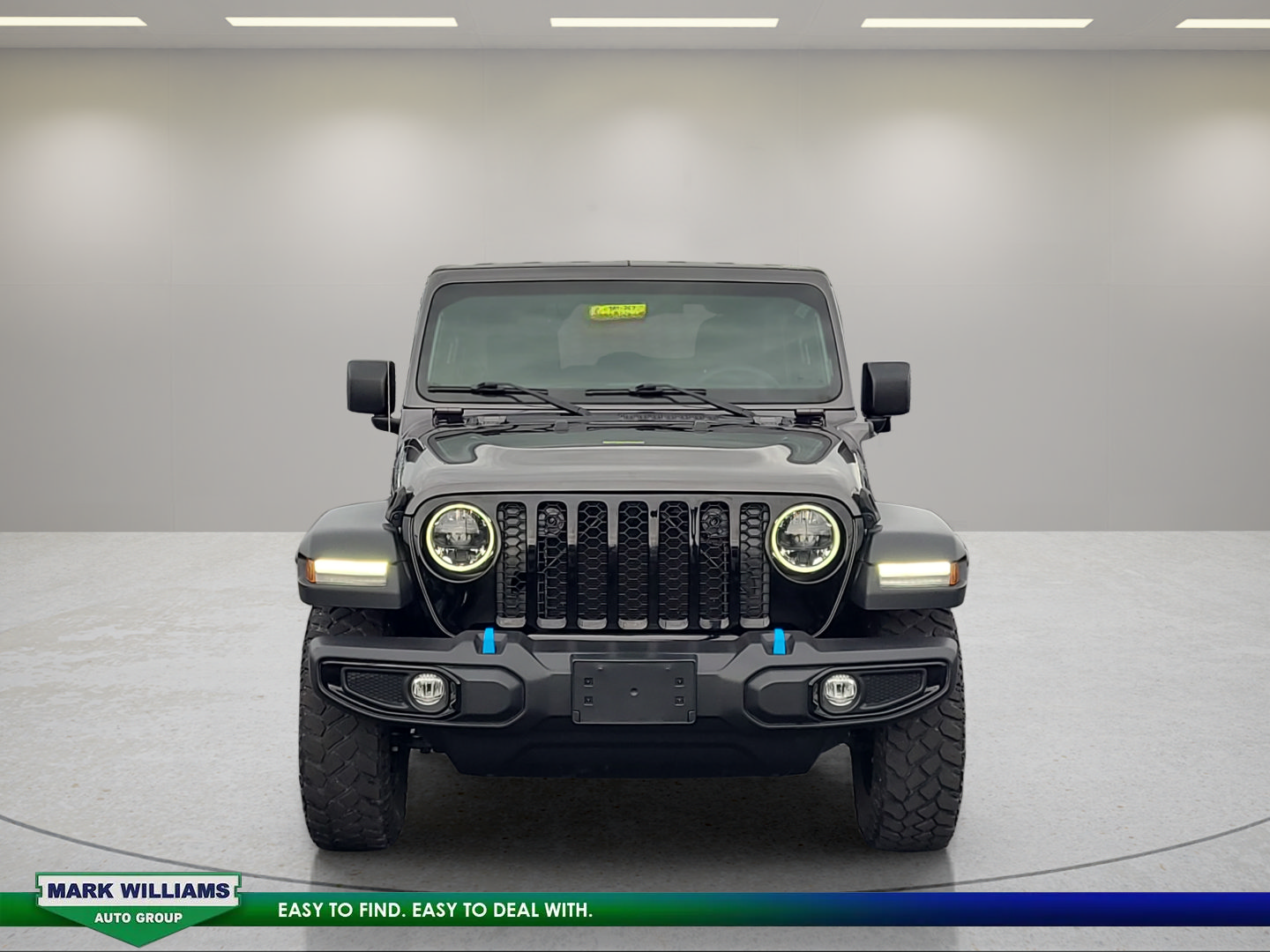 Used 2023 Jeep Wrangler Unlimited w/ Convenience Group AWD/4WD image 9