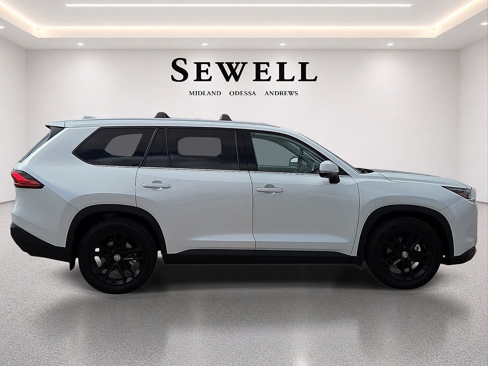 Used 2024 Toyota Grand Highlander AWD Hybrid image 5