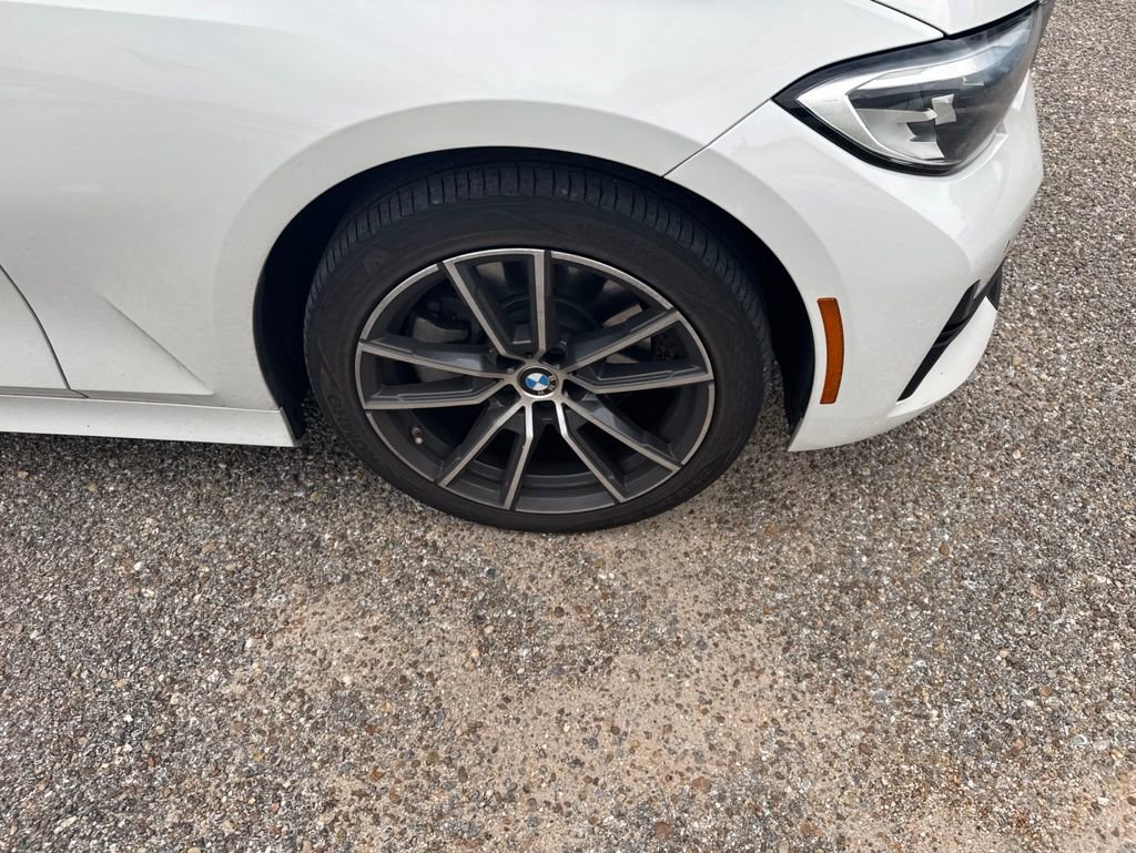 Used 2019 BMW 330i Sedan RWD image 17