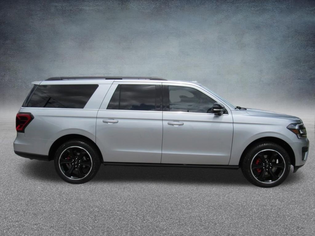 Certified 2022 Ford Expedition Max Limited AWD/4WD image 8