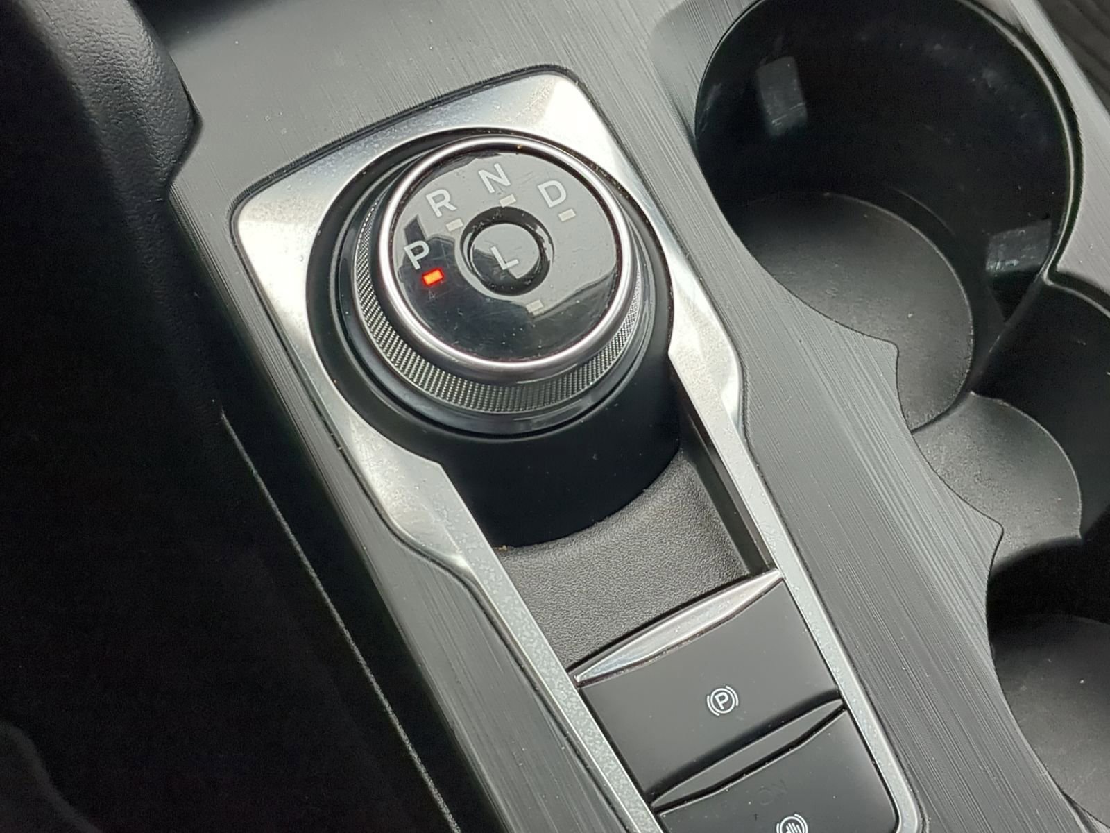 Certified 2022 Ford Escape SEL image 35