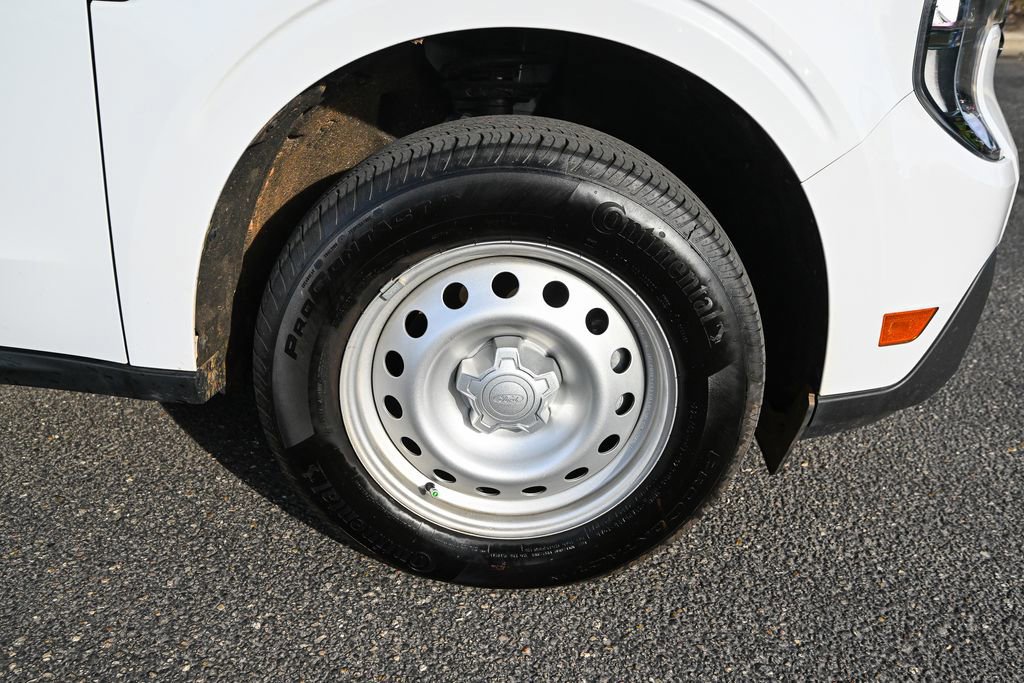 Certified 2025 Ford Maverick XL image 19