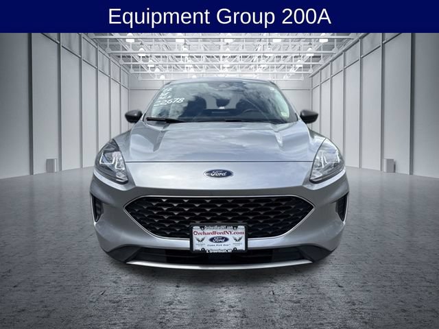 Certified 2022 Ford Escape SE w/ Cold Weather Package AWD/4WD image 4