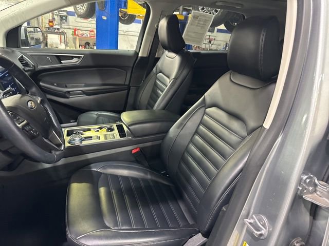 Certified 2022 Ford Edge SEL w/ Convenience Package image 18