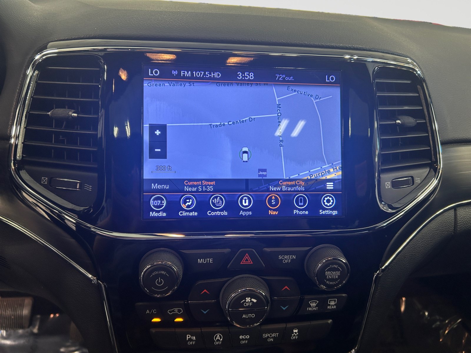 Used 2020 Jeep Grand Cherokee Limited RWD image 14