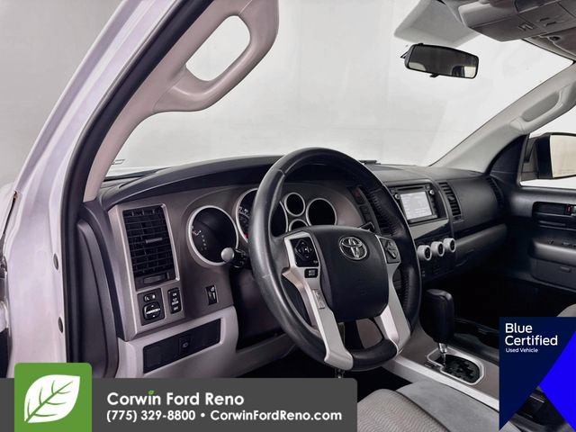 Used 2017 Toyota Sequoia SR5 AWD/4WD image 11