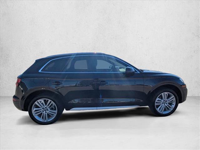 Used 2020 Audi Q5 2.0T Premium Plus w/ Premium Plus Package AWD/4WD image 4