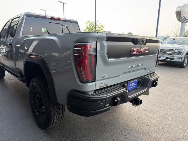 Used 2024 GMC Sierra 2500 AT4X w/ AT4X AEV Edition AWD/4WD image 18