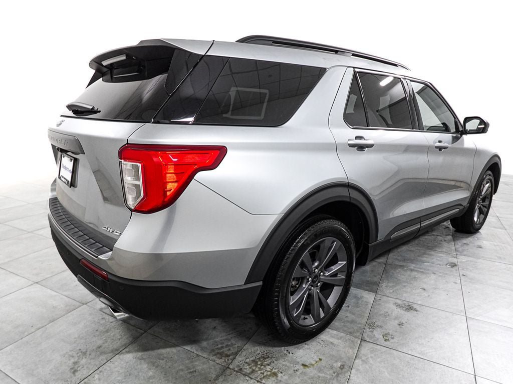 Certified 2024 Ford Explorer XLT w/ Equipment Group 202A AWD/4WD image 7
