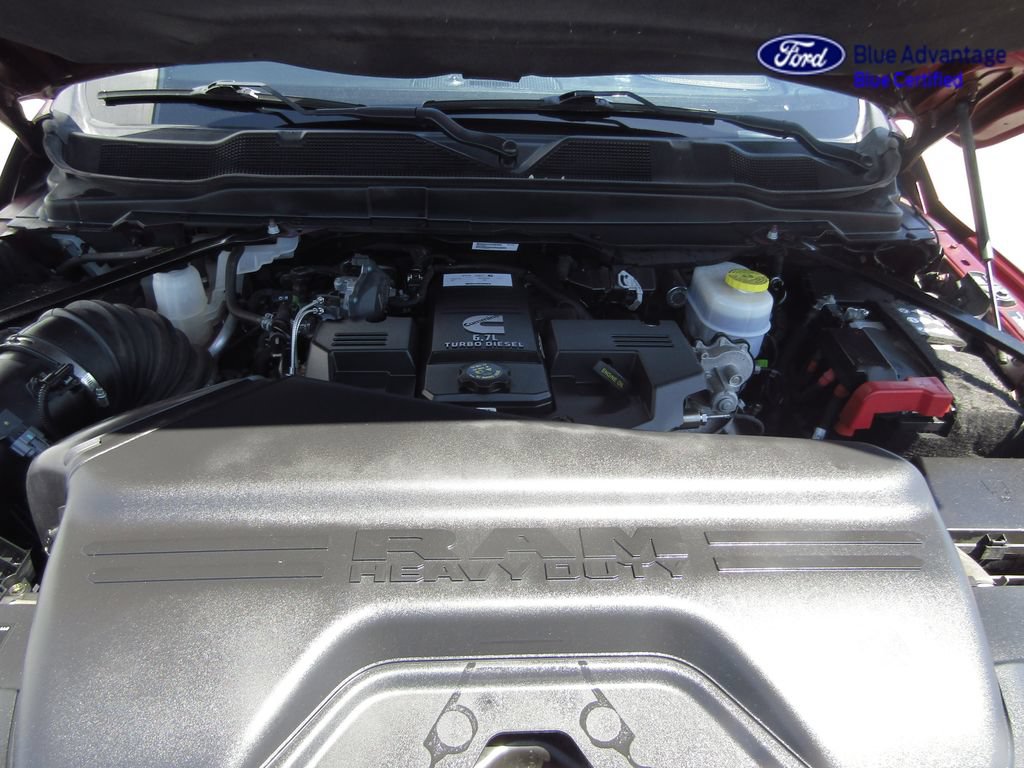 Used 2022 RAM 3500 Laramie AWD/4WD image 4