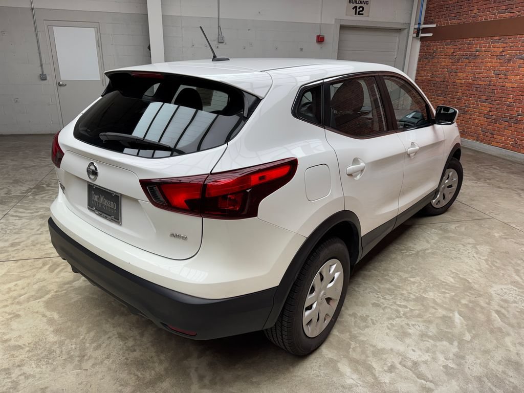 Used 2019 Nissan Rogue Sport S AWD/4WD image 6