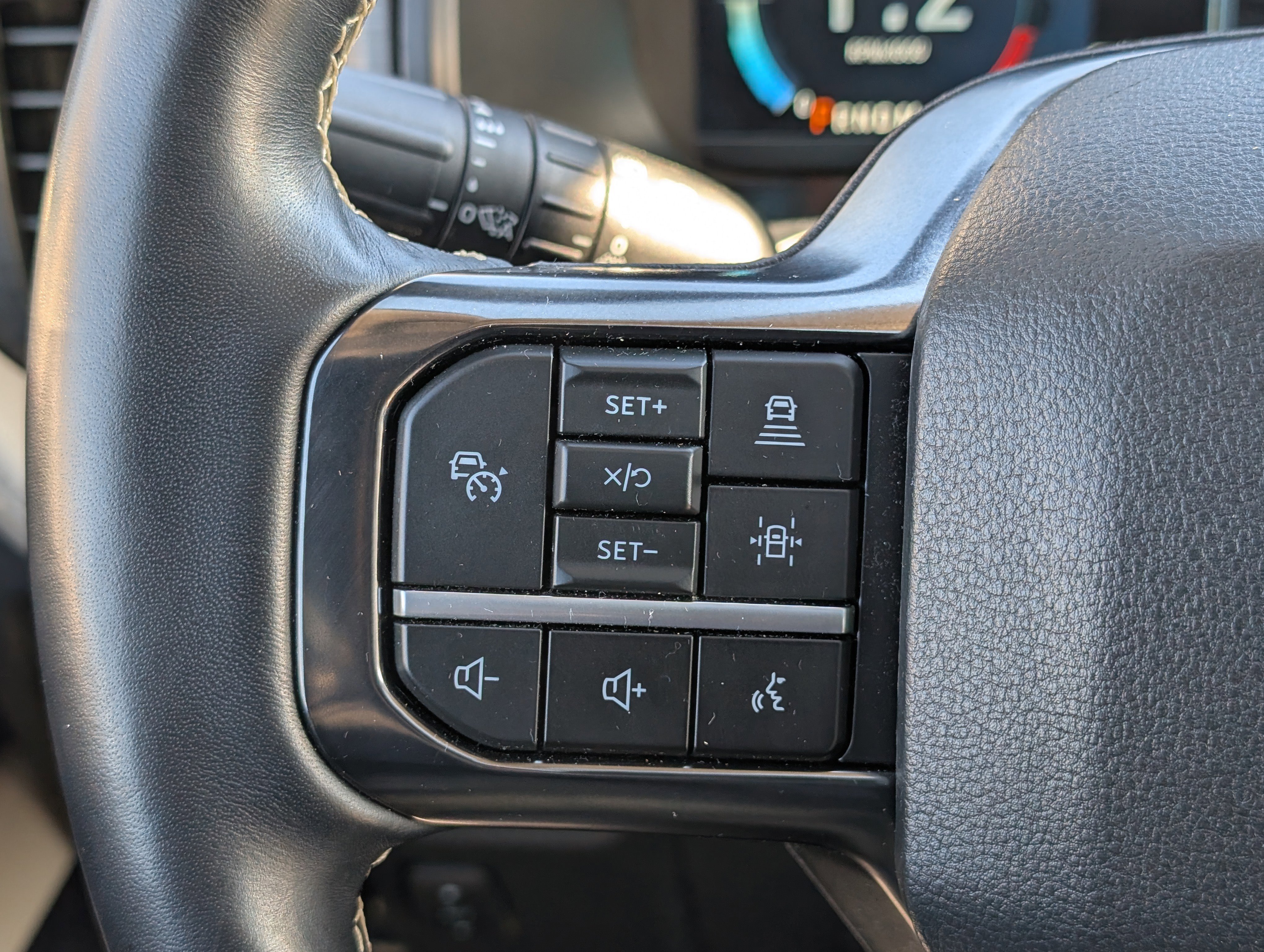 Certified 2024 Ford Expedition Max Platinum image 28