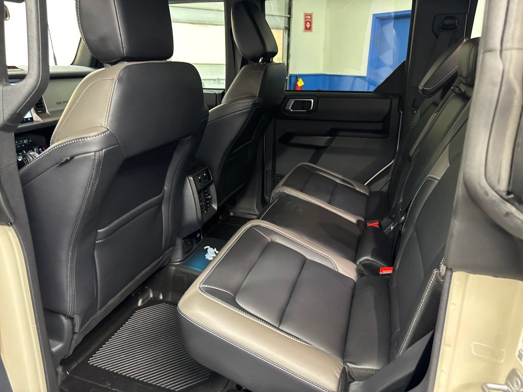 Certified 2025 Ford Bronco Outer Banks AWD/4WD image 29