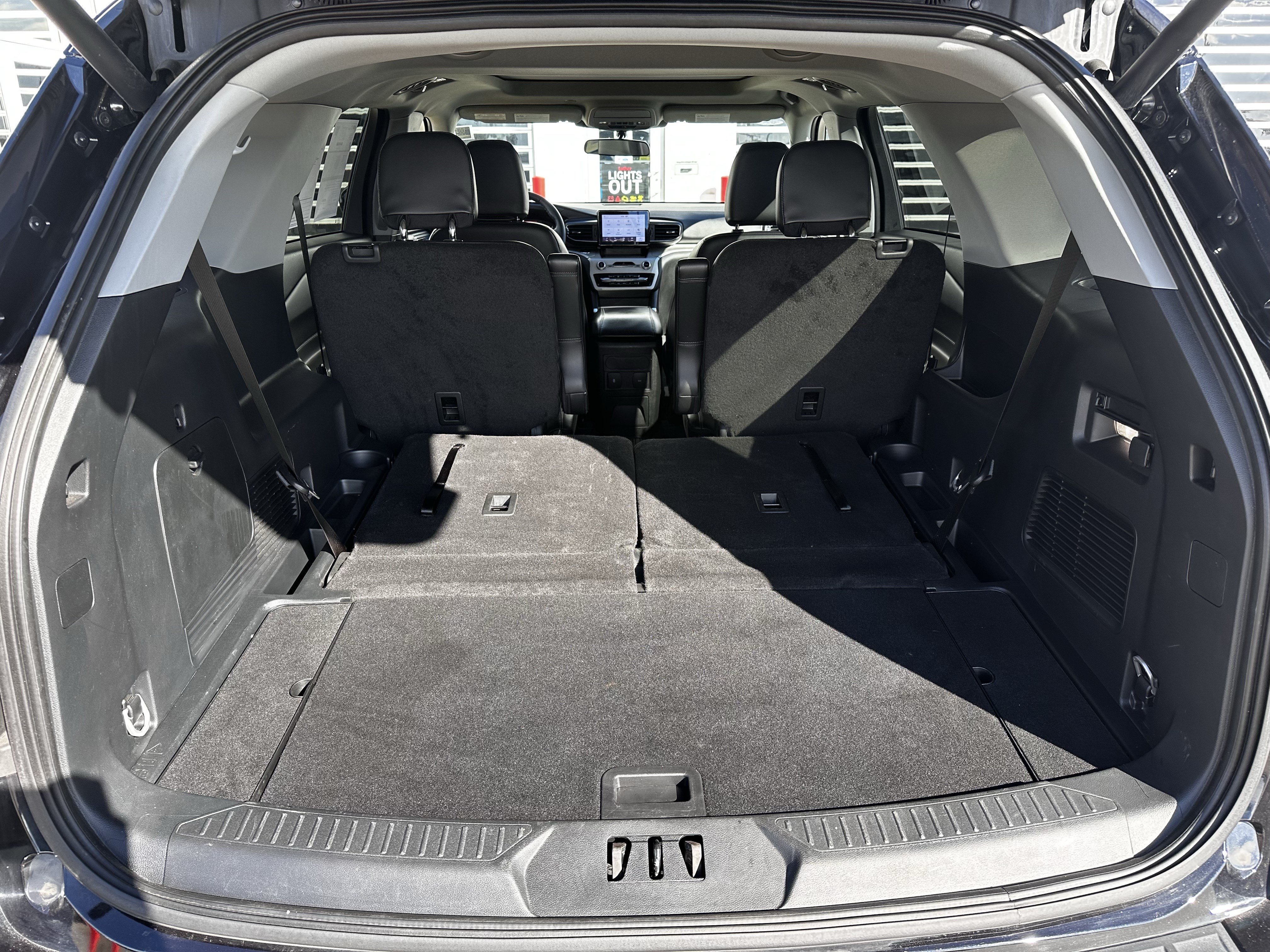 Certified 2023 Ford Explorer XLT w/ Equipment Group 202A AWD/4WD image 13