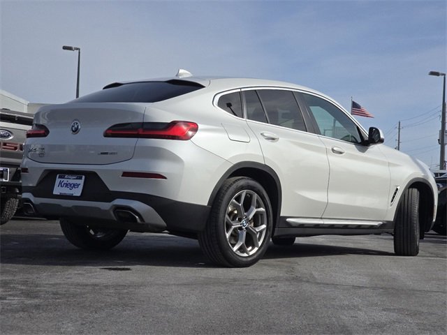 Used 2022 BMW X4 xDrive30i image 5