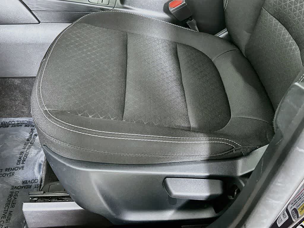 Certified 2025 Ford Escape Active AWD/4WD image 30