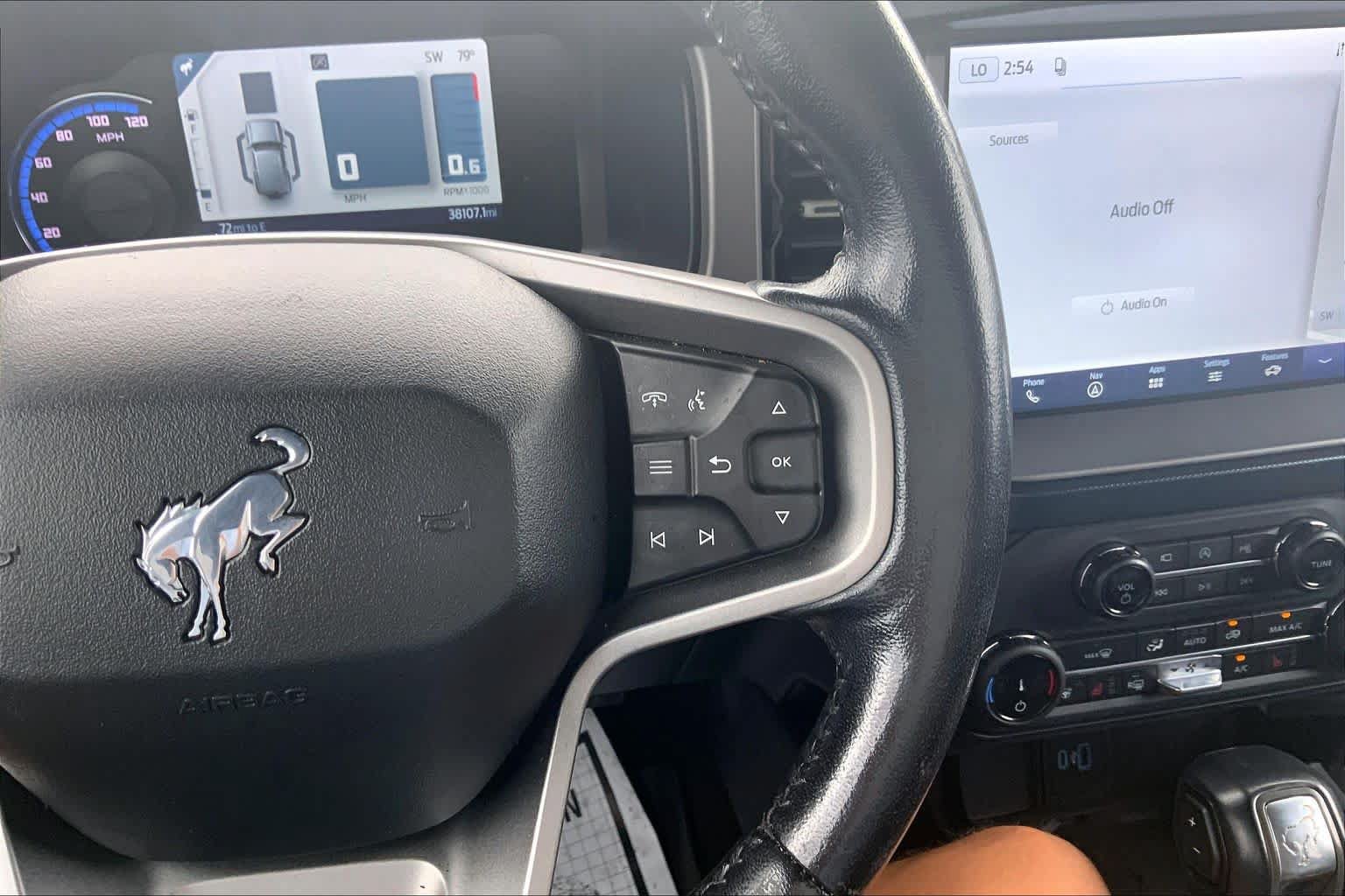 Certified 2022 Ford Bronco Outer Banks AWD/4WD image 25