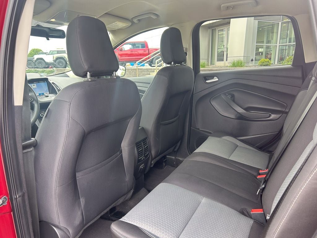 Certified 2019 Ford Escape SE AWD/4WD image 14